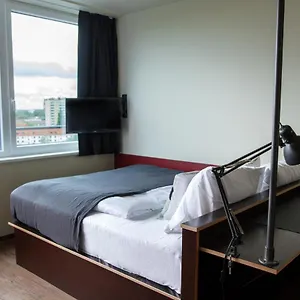 Hotel apartamentowy Base, Hamburg