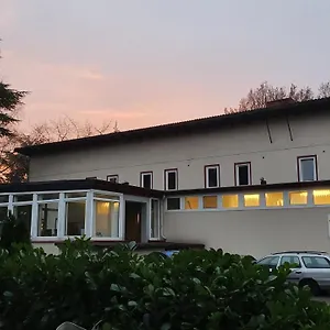Arcade Hotel&hostel Hotel